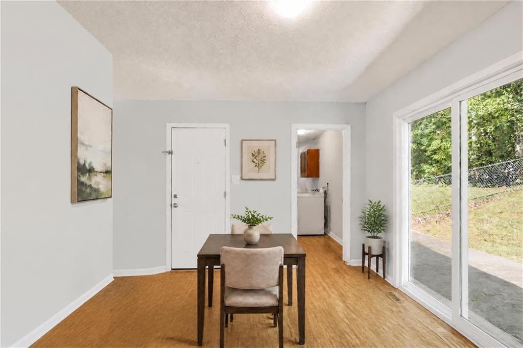 3 bedroom, 2 bathroom, 1,075 sq ft single family residence for sale at 490 Valley Creek Road, Mableton, GA 30126 — photo 6