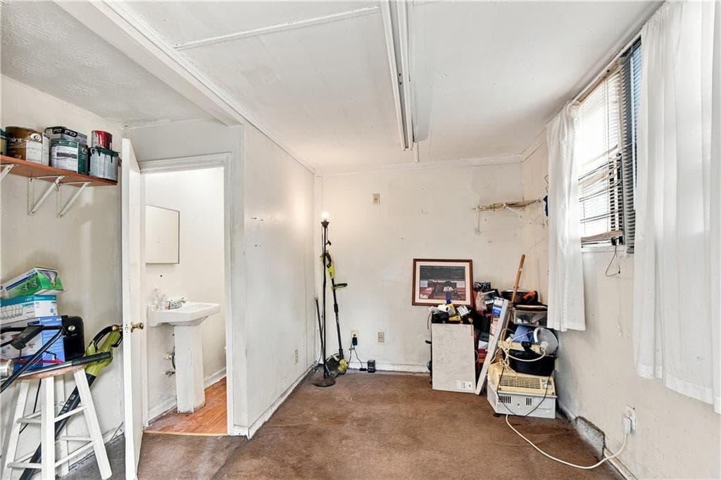 5 bedroom, 3 bathroom, 5,227 sq ft single family residence for sale at 19 Clifton Street, Atlanta, GA 30317 — photo 8