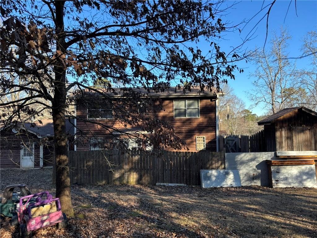 3 bedroom, 2 bathroom, 1,614 sq ft single family residence for sale at 3709 Charlotte Drive, Rex, GA 30273 — photo 8
