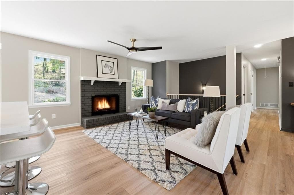 5 bedroom, 4 bathroom, 3,148 sq ft single family residence for sale at 4304 Lindsey Way, Roswell, GA 30075 — photo 6