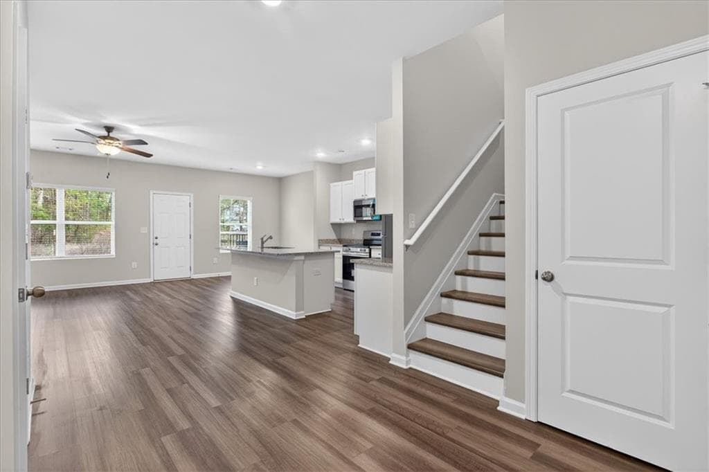 3 bedroom, 3 bathroom, 1,664 sq ft townhouse for sale at 101 Brexley Drive, Calhoun, GA 30701 — photo 3