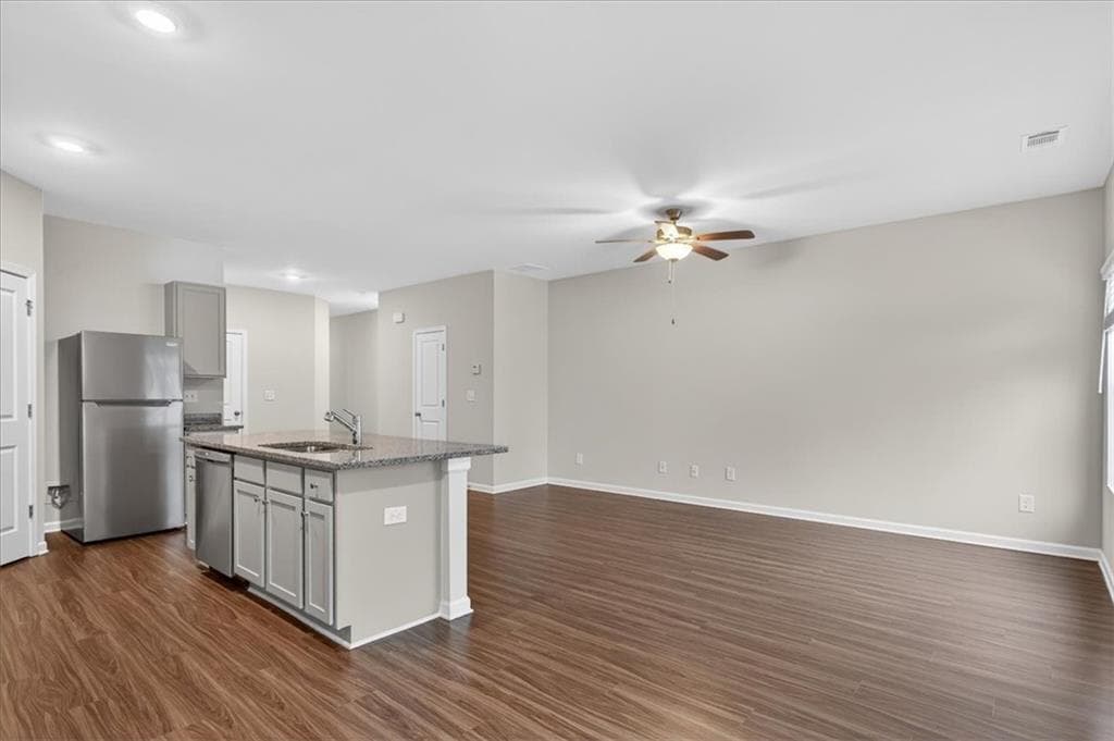 3 bedroom, 3 bathroom, 1,664 sq ft townhouse for sale at 103 Brexley Drive, Calhoun, GA 30701 — photo 7