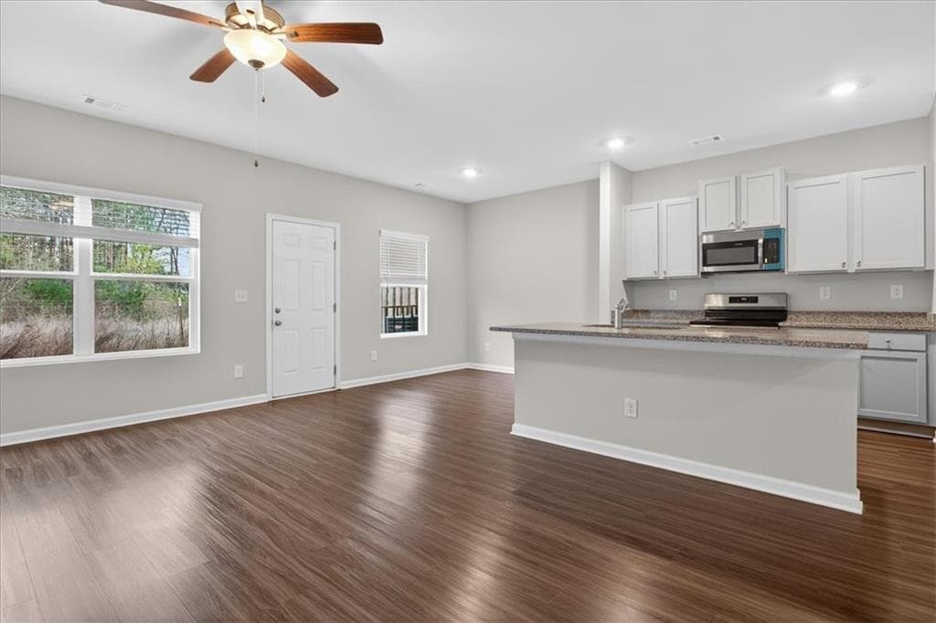 3 bedroom, 3 bathroom, 1,664 sq ft townhouse for sale at 103 Brexley Drive, Calhoun, GA 30701 — photo 10