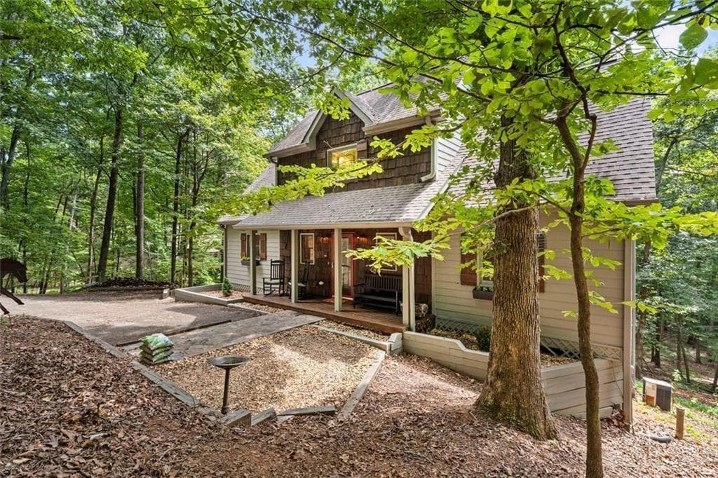 2 bedroom, 3 bathroom, 1,920 sq ft single family residence for sale at 100 Jewel Weed Turn, Jasper, GA 30143 — photo 2