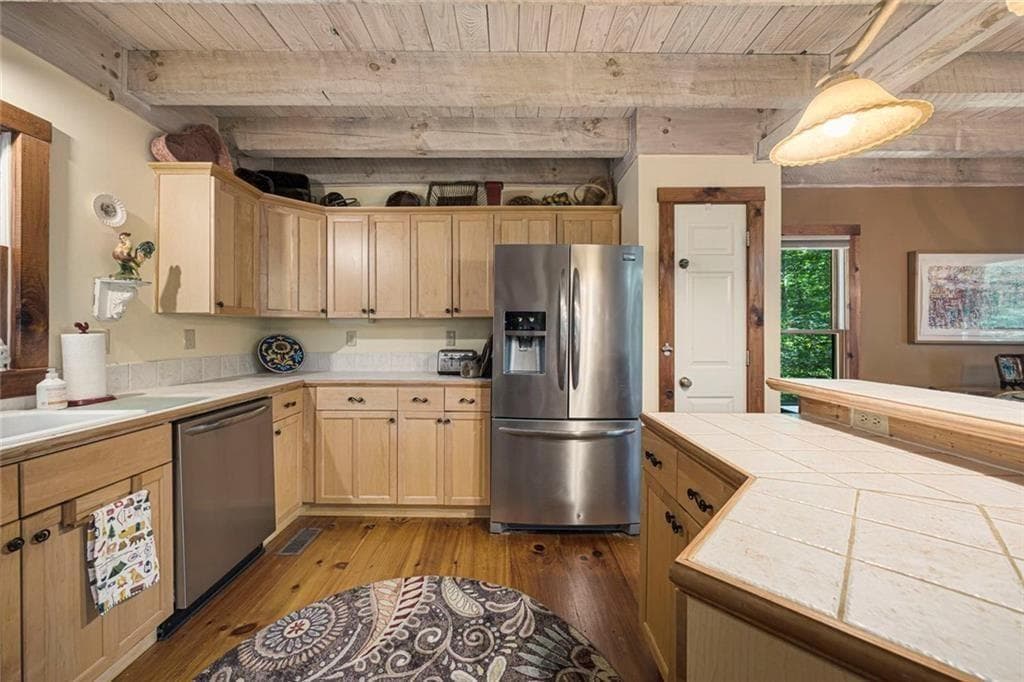 2 bedroom, 3 bathroom, 1,920 sq ft single family residence for sale at 100 Jewel Weed Turn, Jasper, GA 30143 — photo 7