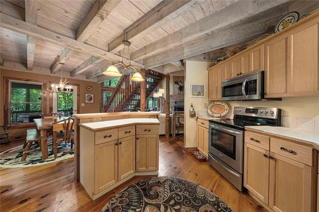 2 bedroom, 3 bathroom, 1,920 sq ft single family residence for sale at 100 Jewel Weed Turn, Jasper, GA 30143 — photo 8