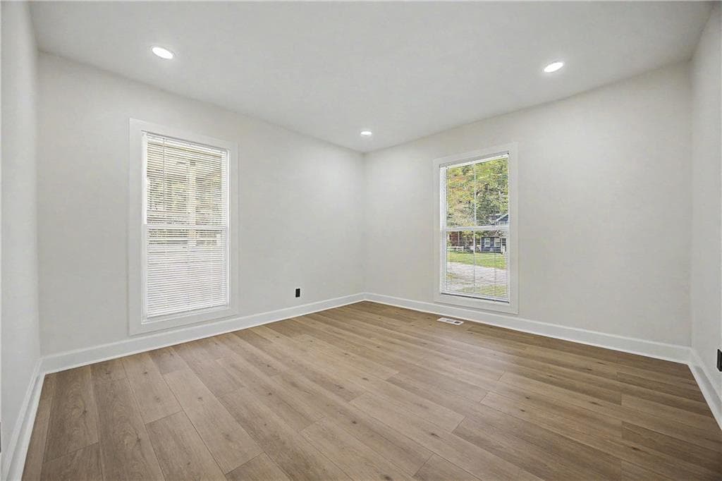4 bedroom, 3 bathroom, 1,792 sq ft single family residence for sale at 1838 Rogers Avenue, Atlanta, GA 30310 — photo 7