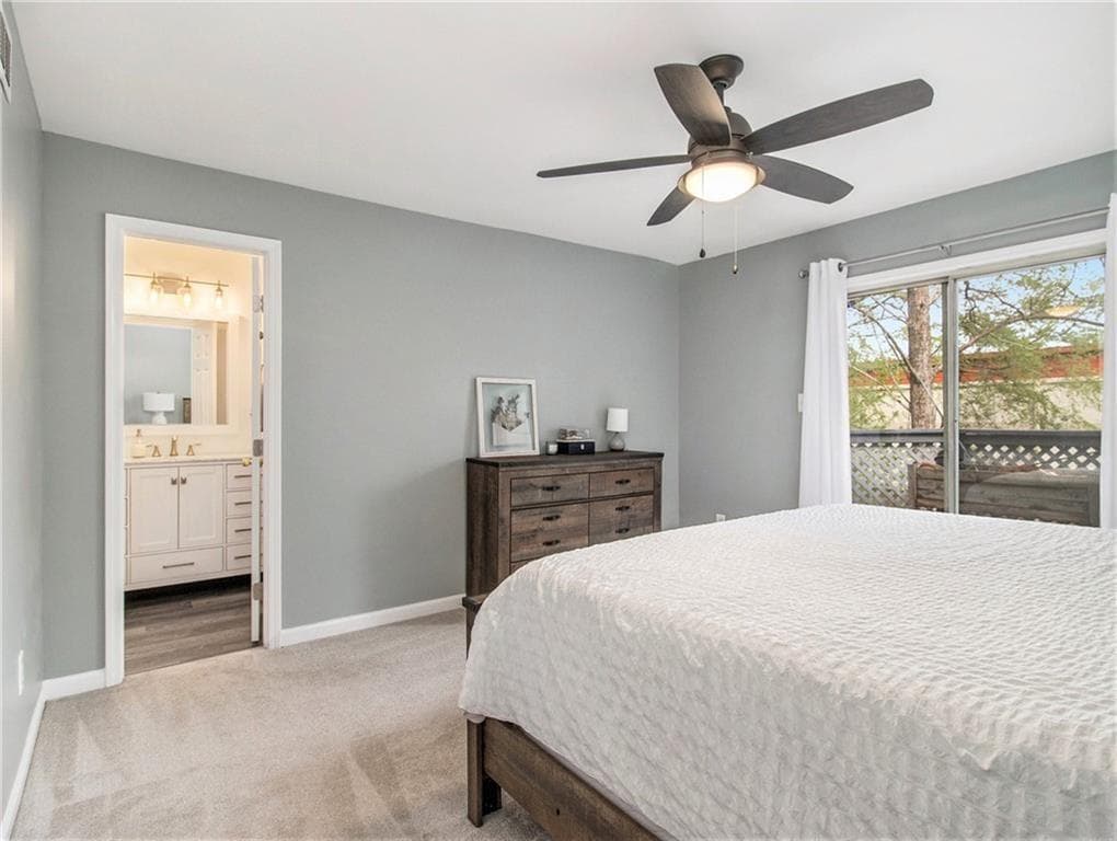 3 bedroom, 4 bathroom, 1,585 sq ft condominium for sale at 1196 Weatherstone Drive, Atlanta, GA 30324 — photo 9
