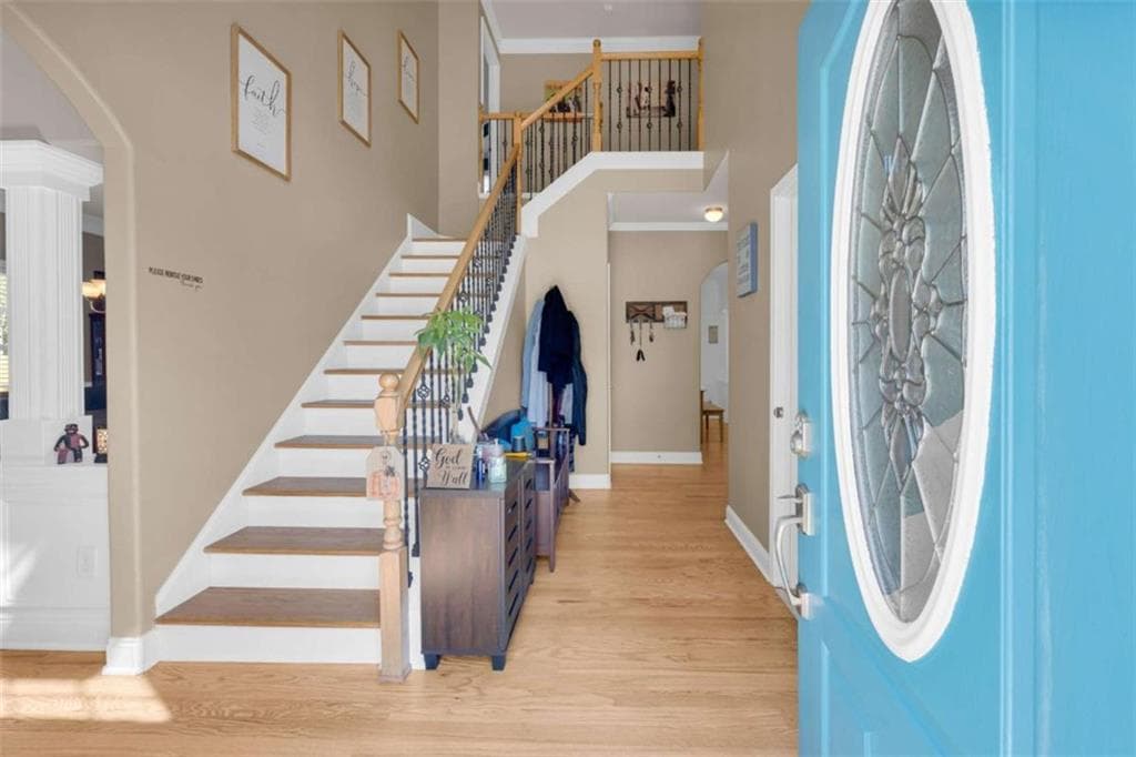 4 bedroom, 3 bathroom, 2,734 sq ft single family residence for sale at 1060 Solitaire Court, Bogart, GA 30622 — photo 3
