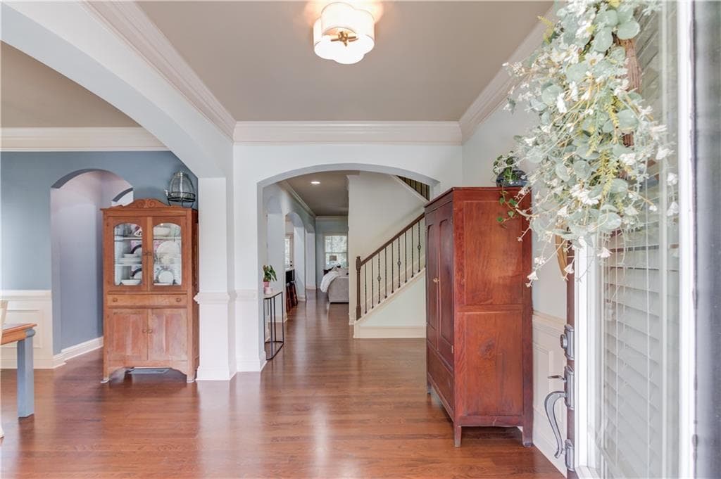 4 bedroom, 3 bathroom, 3,259 sq ft single family residence for sale at 3798 Saddlemaker Drive, Buford, GA 30519 — photo 4