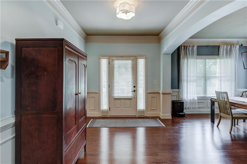 4 bedroom, 3 bathroom, 3,259 sq ft single family residence for sale at 3798 Saddlemaker Drive, Buford, GA 30519 — photo 5