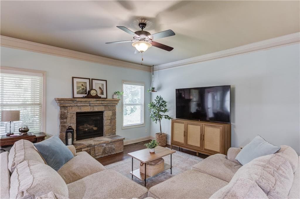 4 bedroom, 3 bathroom, 3,259 sq ft single family residence for sale at 3798 Saddlemaker Drive, Buford, GA 30519 — photo 10