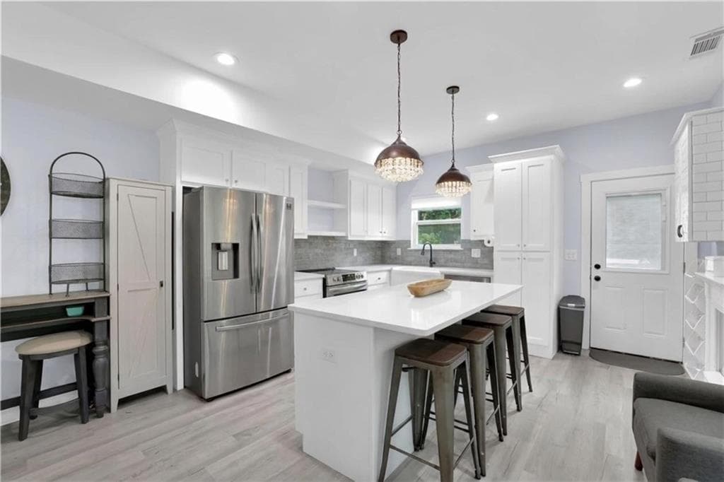 5 bedroom, 3 bathroom, 2,640 sq ft single family residence for sale at 914 Lower Bethany Road, Ball Ground, GA 30107 — photo 4