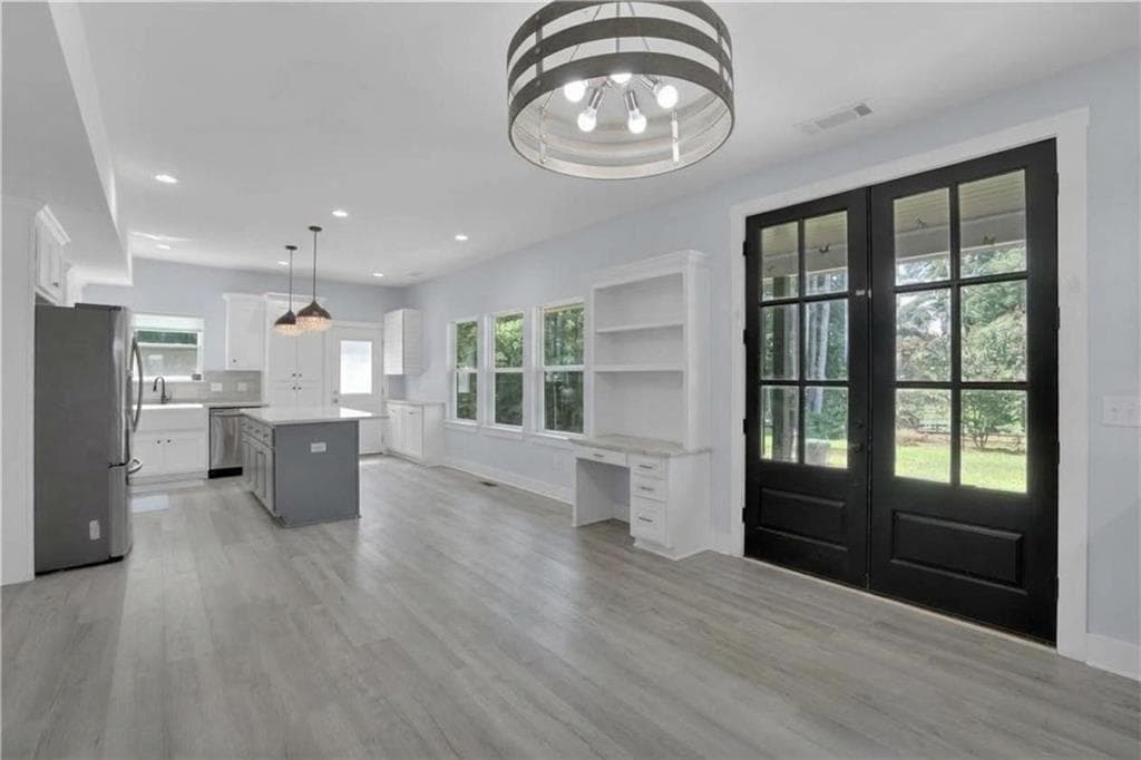 5 bedroom, 3 bathroom, 2,640 sq ft single family residence for sale at 914 Lower Bethany Road, Ball Ground, GA 30107 — photo 10