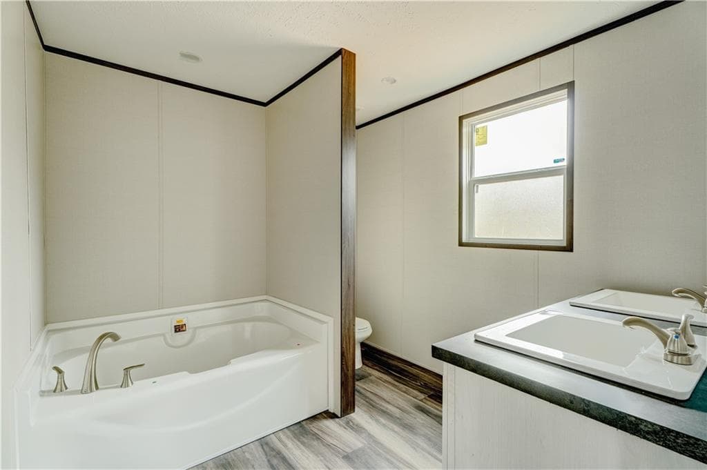 3 bedroom, 2 bathroom, 1,216 sq ft single family residence for sale at 30 Crooked Court, Ellijay, GA 30540 — photo 3
