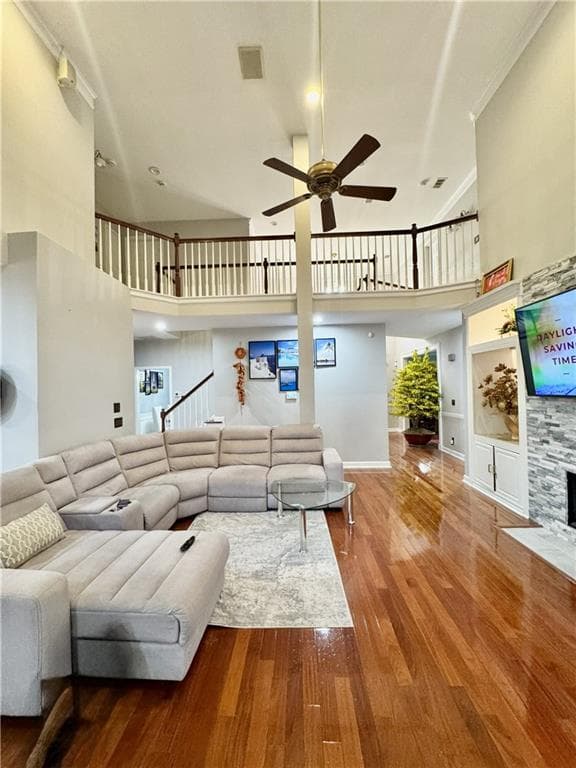 5 bedroom, 4 bathroom, 3,129 sq ft single family residence for sale at 4645 Gran River Glen, Duluth, GA 30096 — photo 2