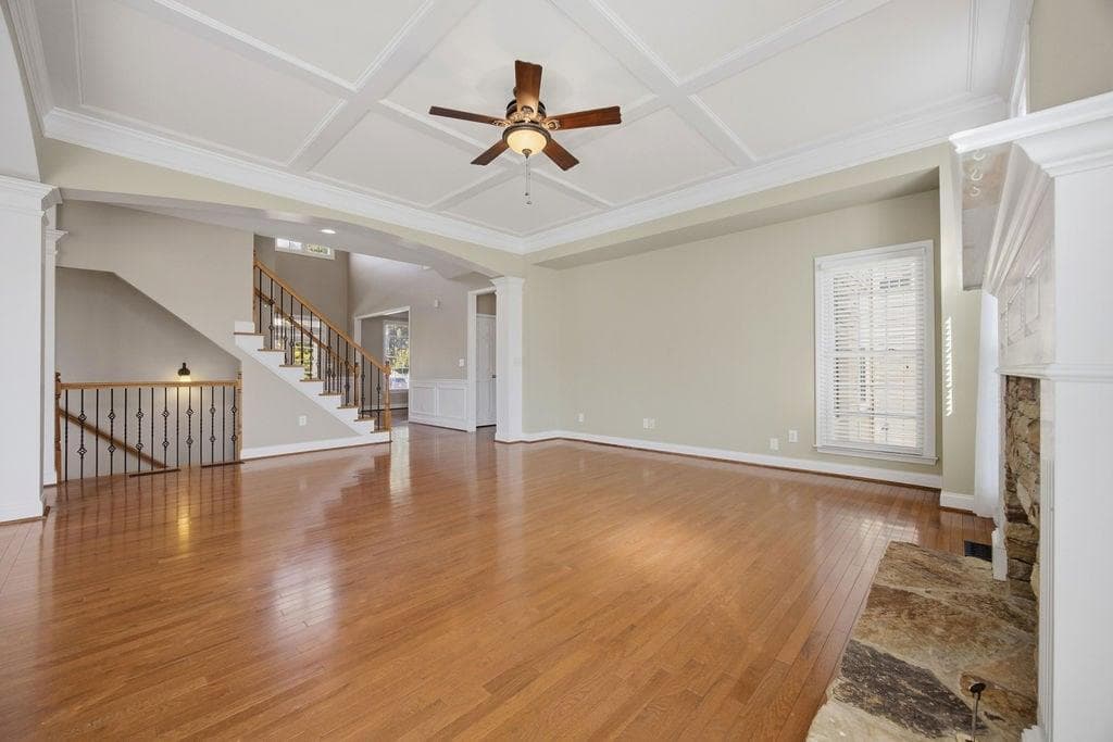 6 bedroom, 5 bathroom, 5,164 sq ft single family residence for sale at 2671 Lakefield Pass, Marietta, GA 30064 — photo 7
