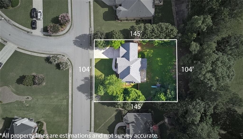 4 bedroom, 3 bathroom, 2,646 sq ft single family residence for rent at 4394 Mill Water Crossing, Douglasville, GA 30135 for $2,500 a month — photo 2