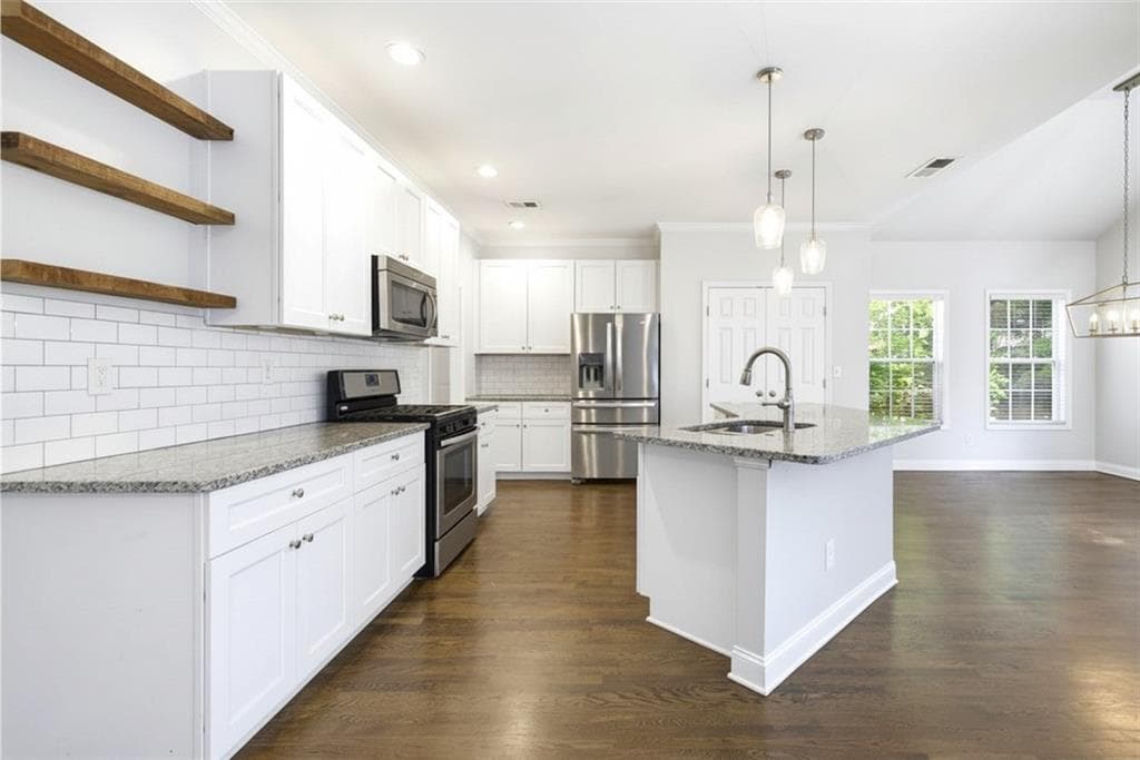 4 bedroom, 3 bathroom, 2,646 sq ft single family residence for rent at 4394 Mill Water Crossing, Douglasville, GA 30135 for $2,500 a month — photo 4