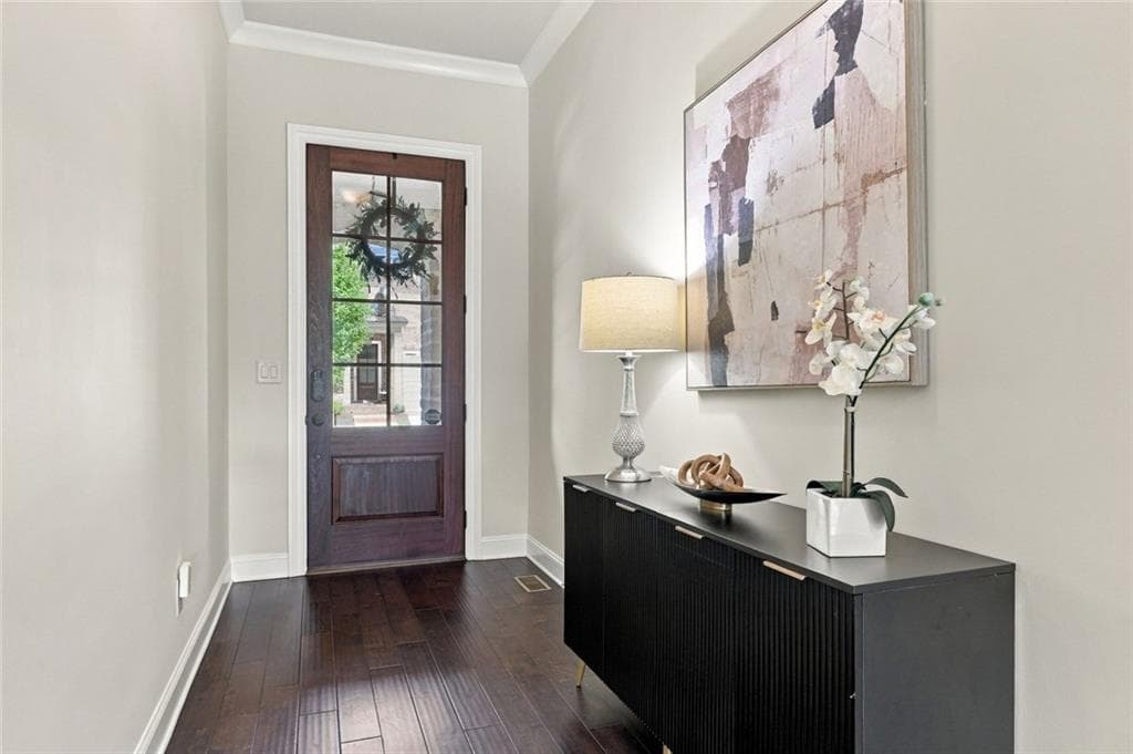 6 bedroom, 6 bathroom, 5,163 sq ft single family residence for sale at 812 Olmsted Lane, Johns Creek, GA 30097 — photo 5