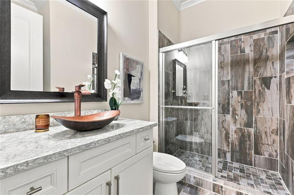 6 bedroom, 6 bathroom, 5,163 sq ft single family residence for sale at 812 Olmsted Lane, Johns Creek, GA 30097 — photo 7