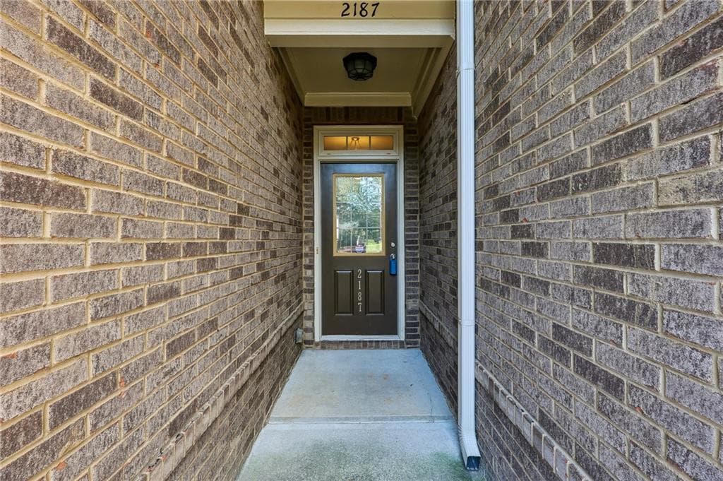 3 bedroom, 3 bathroom, 1,728 sq ft townhouse for sale at 2187 Oakland Grove Place, Lawrenceville, GA 30044 — photo 4