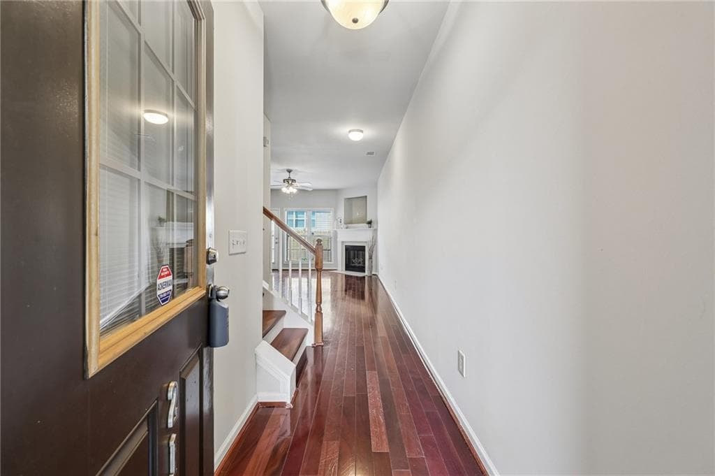 3 bedroom, 3 bathroom, 1,728 sq ft townhouse for sale at 2187 Oakland Grove Place, Lawrenceville, GA 30044 — photo 6