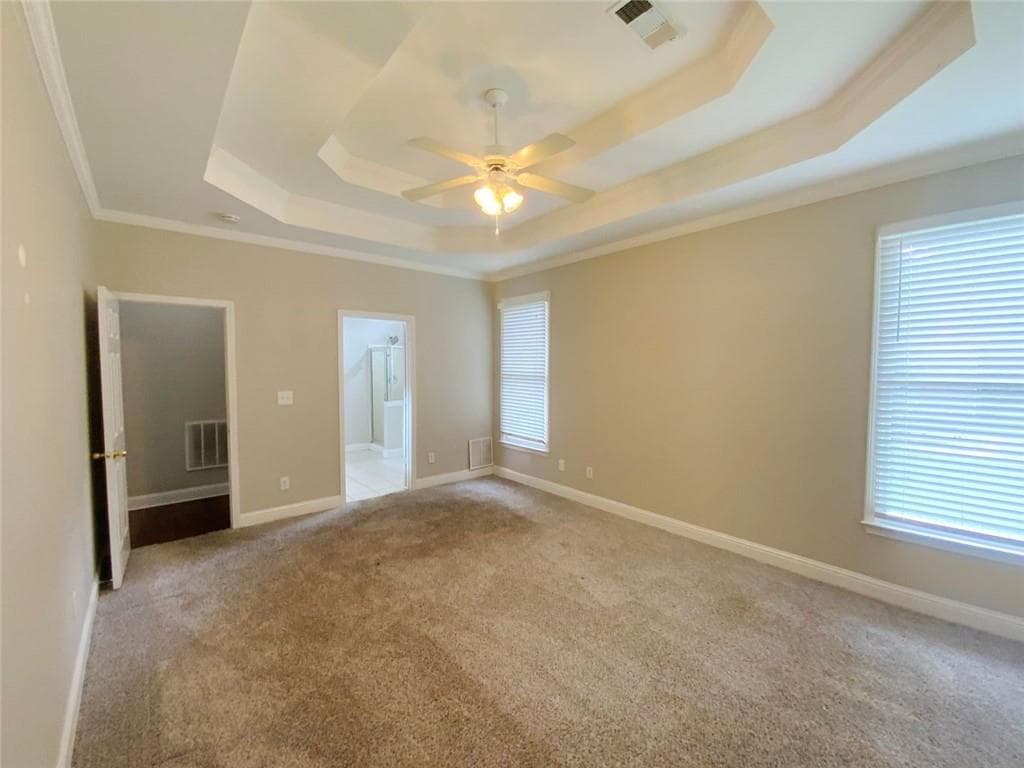 5 bedroom, 3 bathroom, 2,978 sq ft single family residence for sale at 3229 Creek Trace E, Powder Springs, GA 30127 — photo 7
