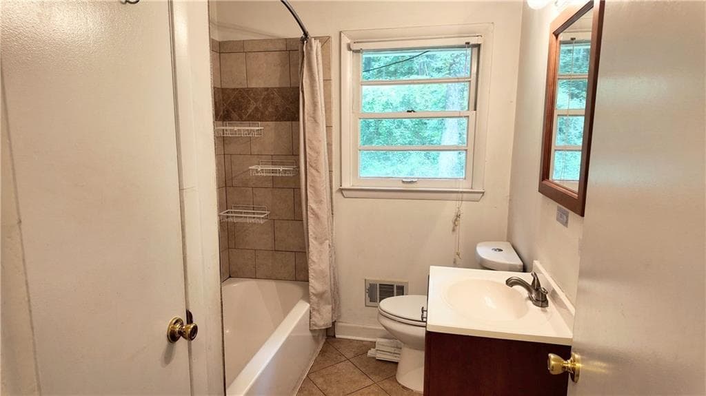 3 bedroom, 2 bathroom, 1,196 sq ft single family residence for sale at 3831 Braswell Circle, Austell, GA 30106 — photo 10