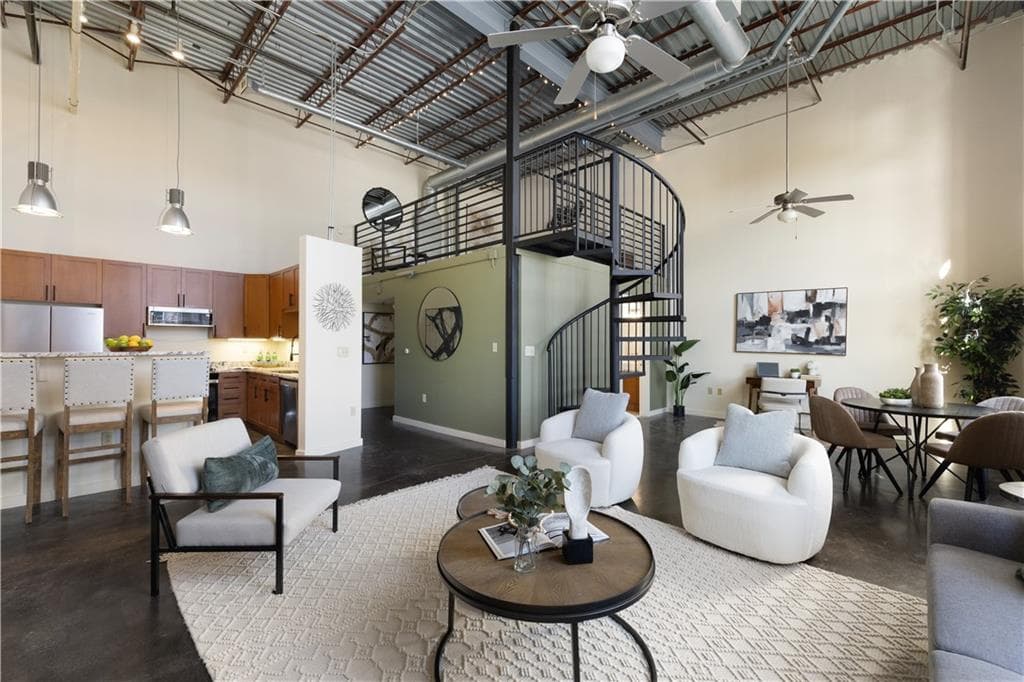 1 bedroom, 1 bathroom, 1,070 sq ft condominium for sale at 572 Edgewood Avenue 301, Atlanta, GA 30312 — photo 8