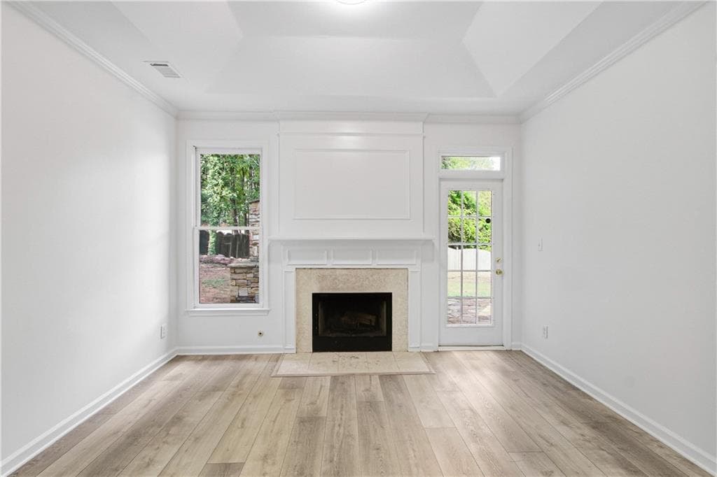 4 bedroom, 3 bathroom, 2,308 sq ft single family residence for sale at 500 Camber Woods Drive, Roswell, GA 30076 — photo 3