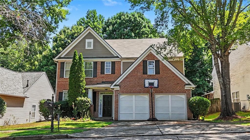 5 bedroom, 3 bathroom, 2,700 sq ft single family residence for sale at 6699 Island Pointe Drive, Buford, GA 30518 — photo 7