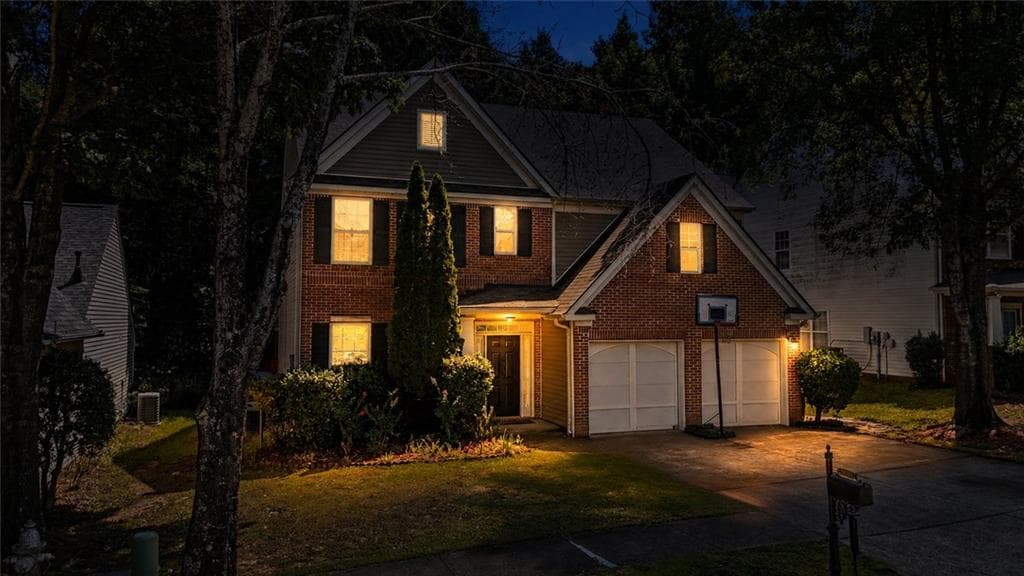 5 bedroom, 3 bathroom, 2,700 sq ft single family residence for sale at 6699 Island Pointe Drive, Buford, GA 30518 — photo 8