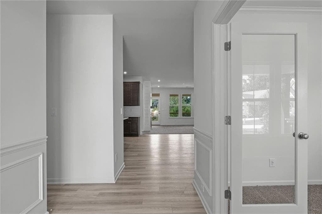 4 bedroom, 3 bathroom, 2,731 sq ft single family residence under contract at 165 Laurel Farms Lane, Dallas, GA 30157 — photo 7