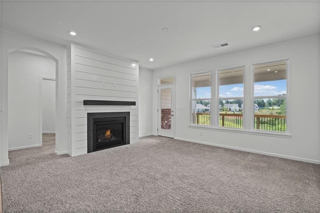4 bedroom, 3 bathroom, 2,731 sq ft single family residence under contract at 165 Laurel Farms Lane, Dallas, GA 30157 — photo 9