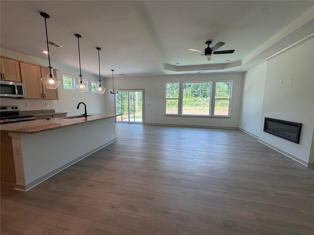 2 bedroom, 2 bathroom, 1,730 sq ft single family residence for sale at 252 Sage Woods Way, Dallas, GA 30132 — photo 4