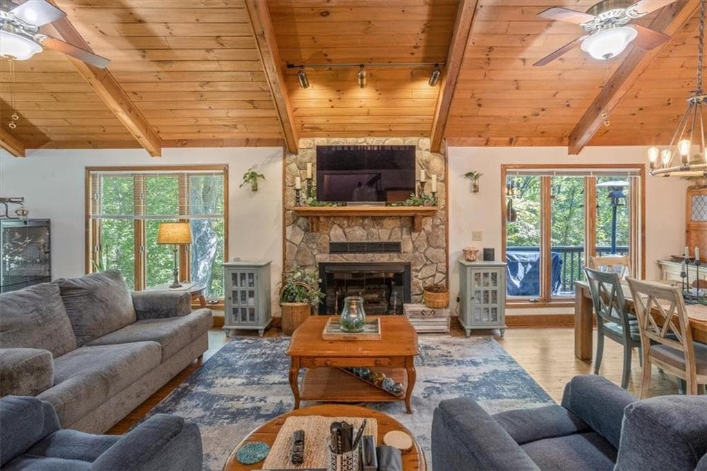 3 bedroom, 3 bathroom, 2,580 sq ft single family residence for sale at 106 Banyon Court, Waleska, GA 30183 — photo 8