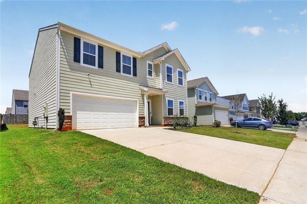 4 bedroom, 3 bathroom, 3,314 sq ft single family residence for rent at 616 Blue Ash Court, Mcdonough, GA 30253 for $2,950 a month — photo 2