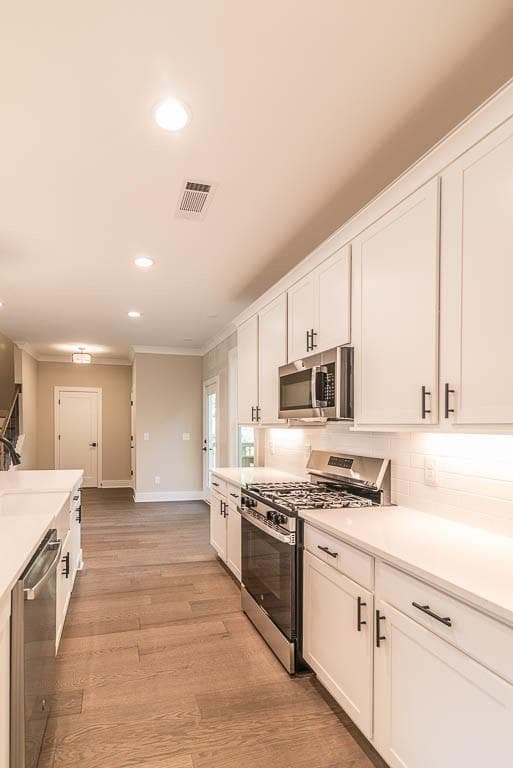 4 bedroom, 4 bathroom, 2,508 sq ft single family residence for sale at 2462 Adair Ridge Court, Decatur, GA 30034 — photo 5