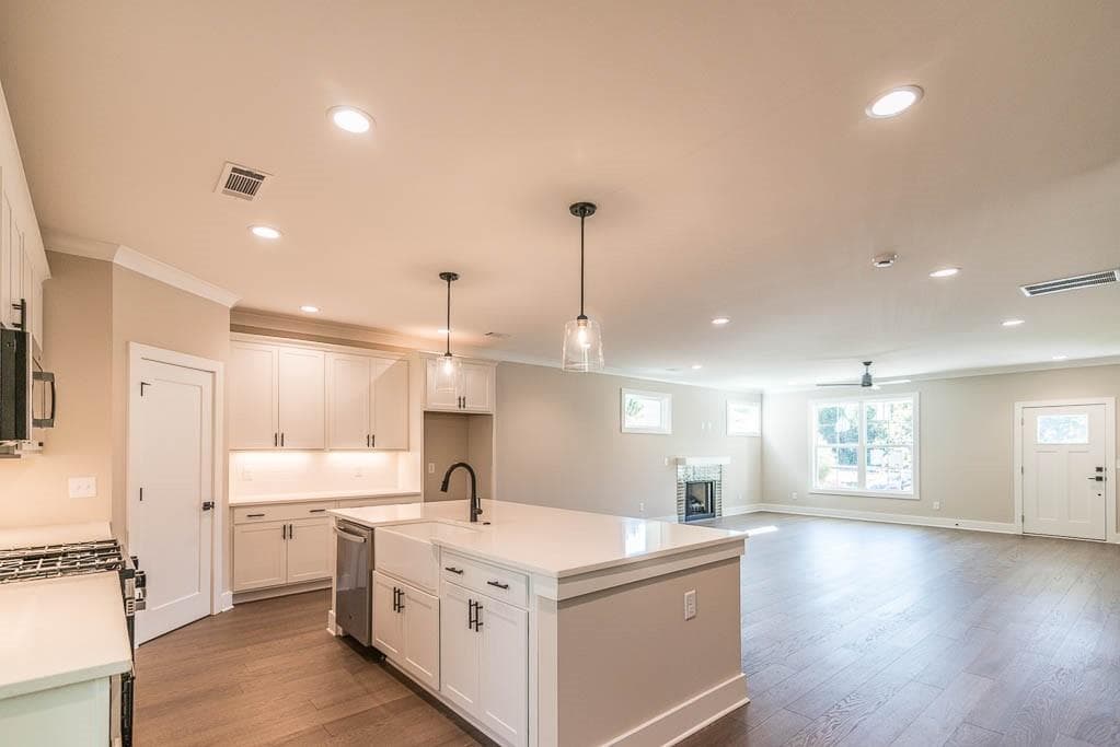 4 bedroom, 4 bathroom, 2,508 sq ft single family residence for sale at 2462 Adair Ridge Court, Decatur, GA 30034 — photo 7