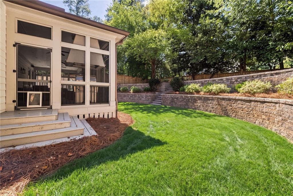 6 bedroom, 7 bathroom, 6,049 sq ft single family residence for sale at 2872 Parkridge Drive, Atlanta, GA 30319 — photo 6