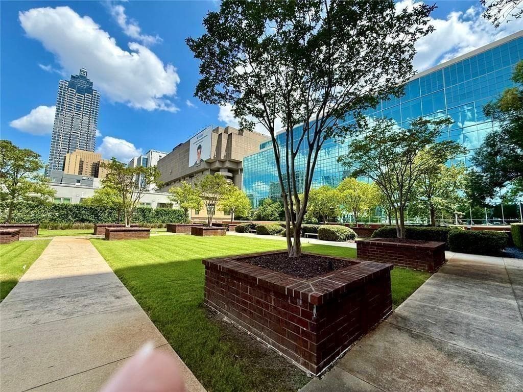 1 bedroom, 1 bathroom, 864 sq ft condominium for sale at 285 Centennial Olympic Park Drive 903, Atlanta, GA 30313 — photo 3