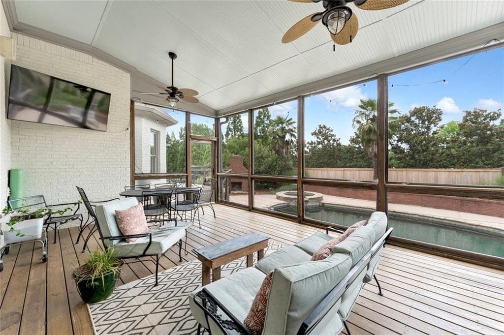 6 bedroom, 6 bathroom, 7,302 sq ft single family residence for sale at 2645 Shumard Oak Drive, Braselton, GA 30517 — photo 5