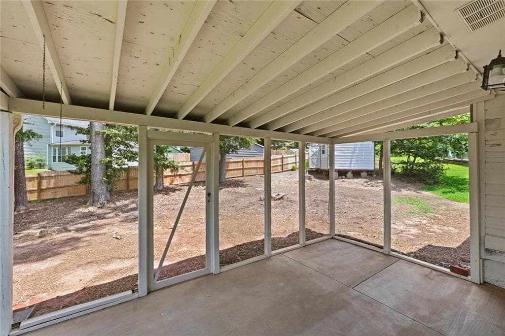 4 bedroom, 2 bathroom, 1,780 sq ft single family residence for sale at 8413 Glenwoods Terrace, Riverdale, GA 30274 — photo 7