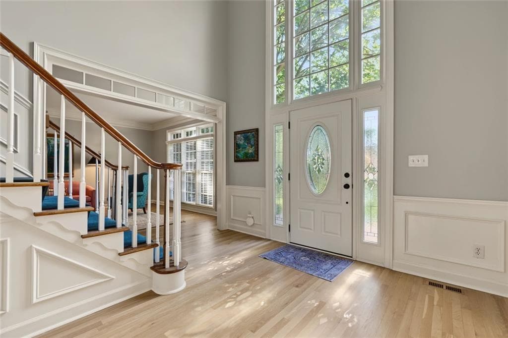 6 bedroom, 5 bathroom, 5,538 sq ft single family residence for sale at 1298 Waterford Green Trail, Marietta, GA 30068 — photo 6