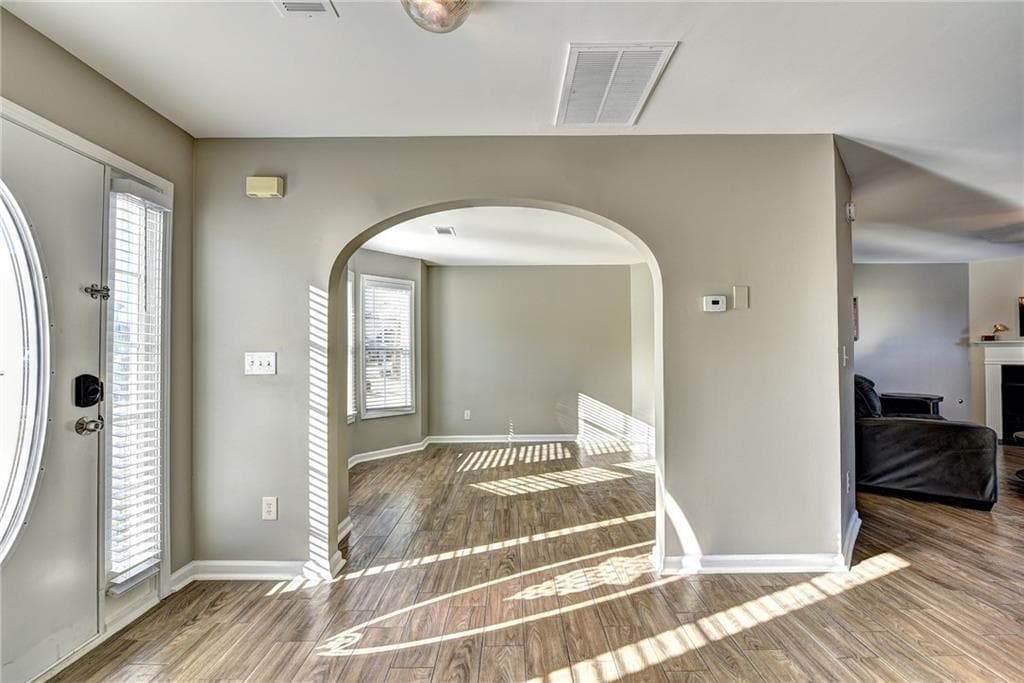 4 bedroom, 3 bathroom, 2,524 sq ft single family residence for rent at 782 Kaitlyn Drive, Loganville, GA 30052 for $2,750 a month — photo 7