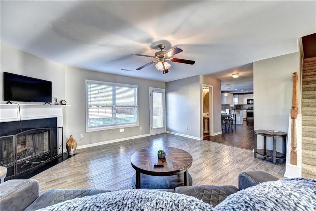 4 bedroom, 3 bathroom, 2,524 sq ft single family residence for rent at 782 Kaitlyn Drive, Loganville, GA 30052 for $2,750 a month — photo 8