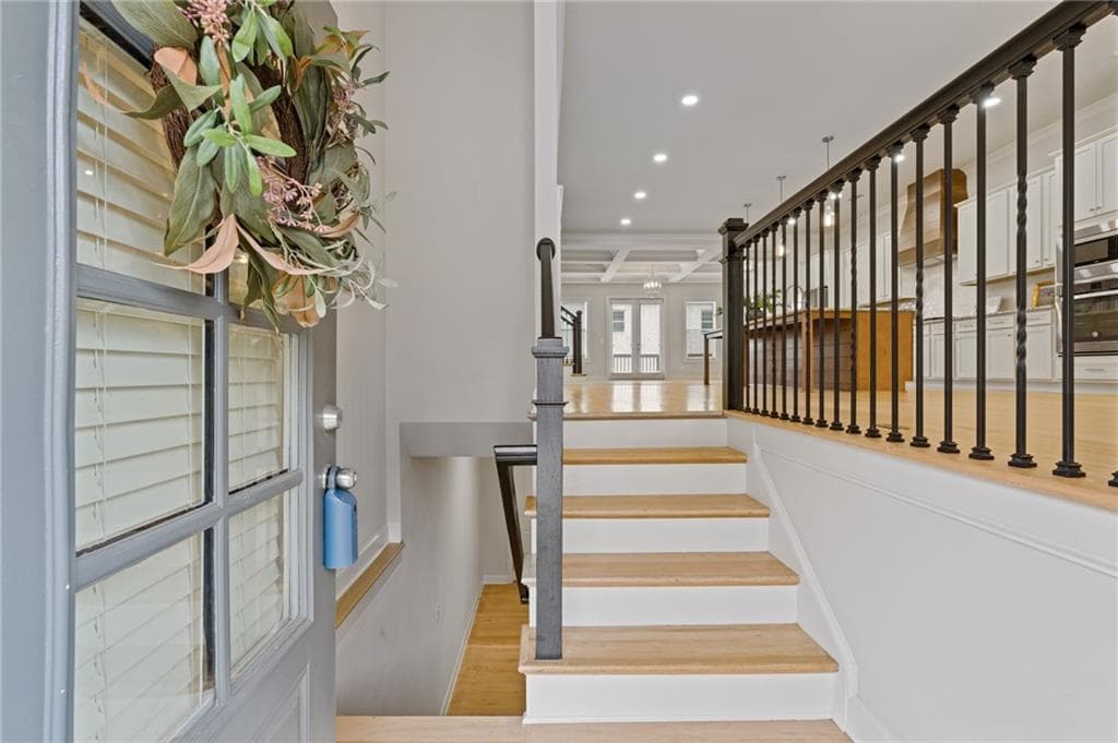 3 bedroom, 4 bathroom, 2,824 sq ft townhouse for sale at 1874 Skyfall Circle, Atlanta, GA 30319 — photo 3