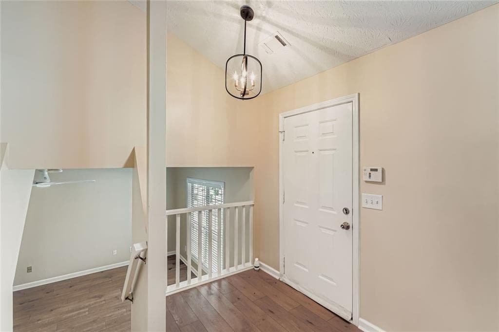 3 bedroom, 2 bathroom, 1,662 sq ft single family residence for sale at 6543 Alford Way, Lithonia, GA 30058 — photo 7