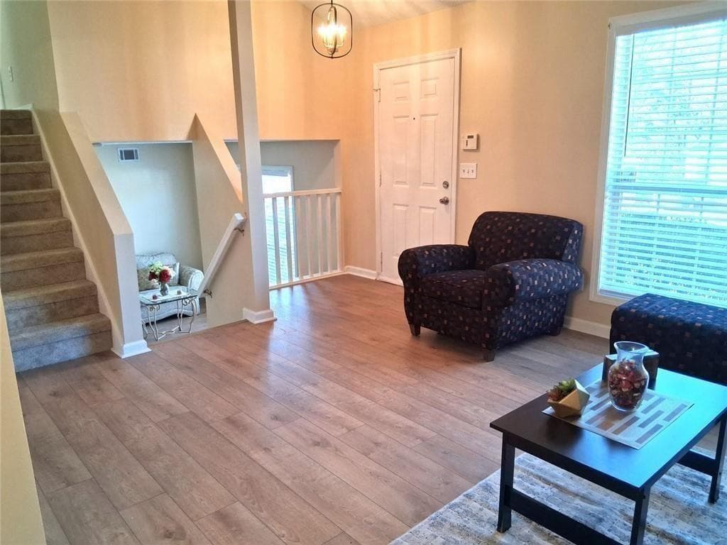 3 bedroom, 2 bathroom, 1,662 sq ft single family residence for sale at 6543 Alford Way, Lithonia, GA 30058 — photo 10